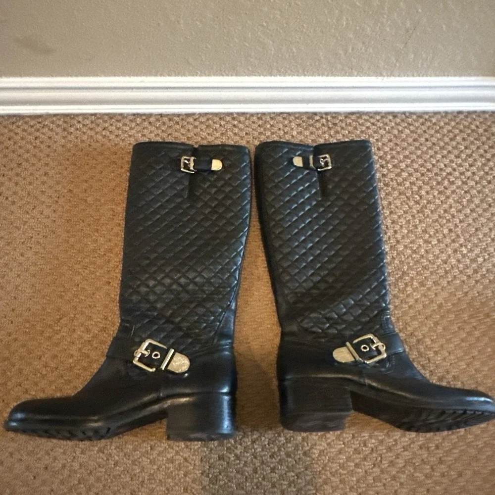 Vince Camuto Wenters Quilted Tall Riding Boot Equestrian‎ Elegant LeatherSize 8B